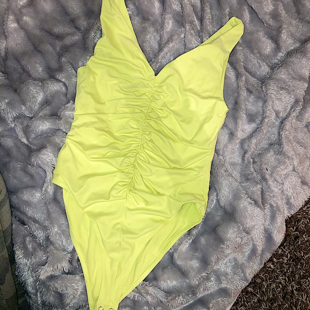 Forever 21 bodysuit nwot large 2/$20